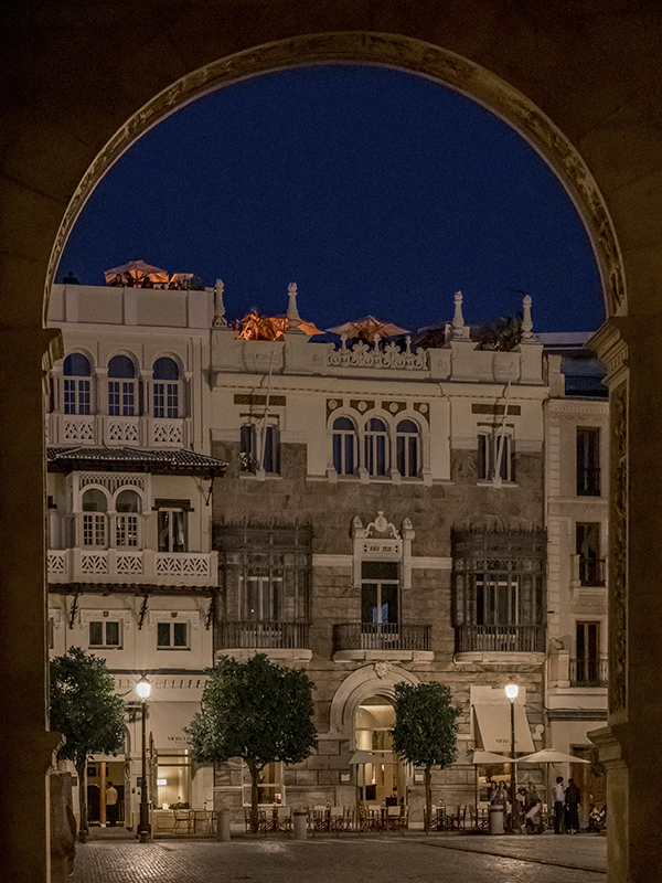 A terrace in the heart of Seville
