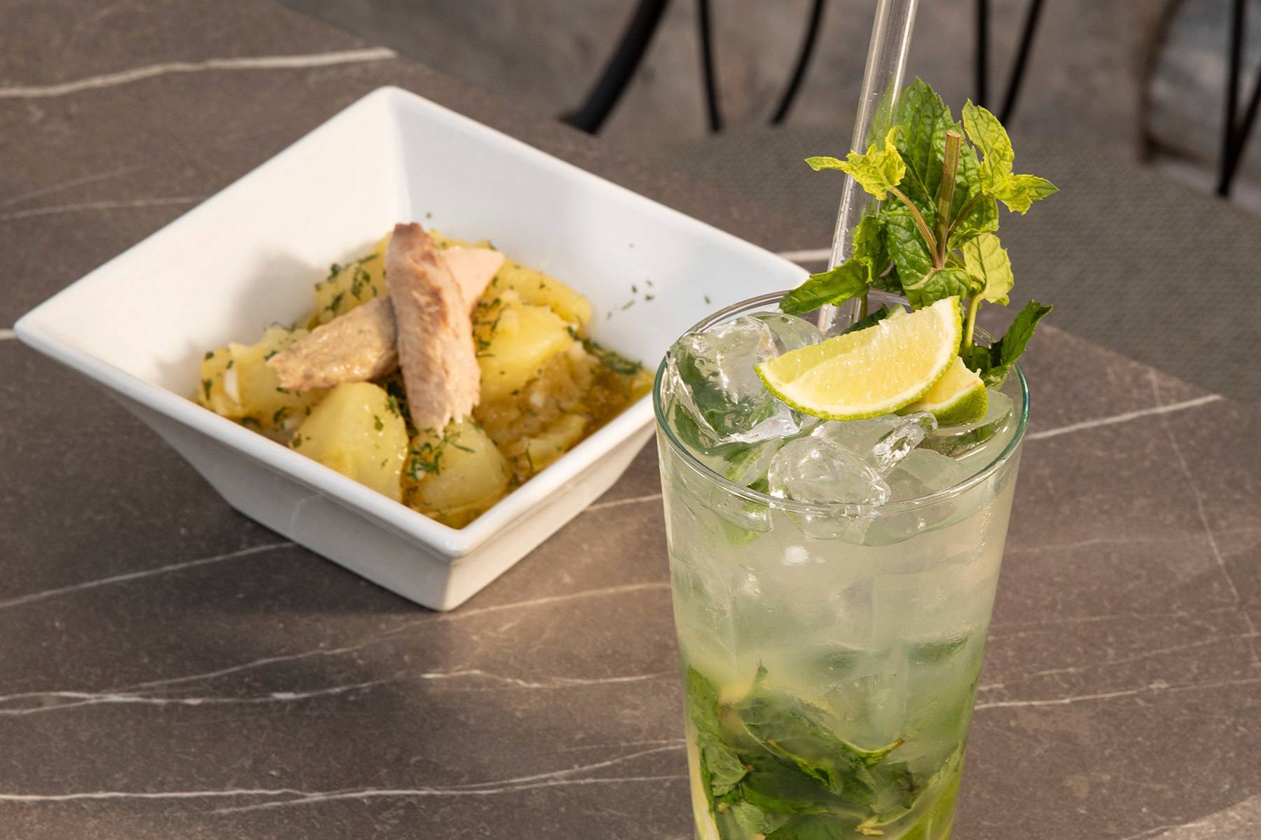 Terraza veladores Mercer Plaza Sevilla - Carta de Snacks