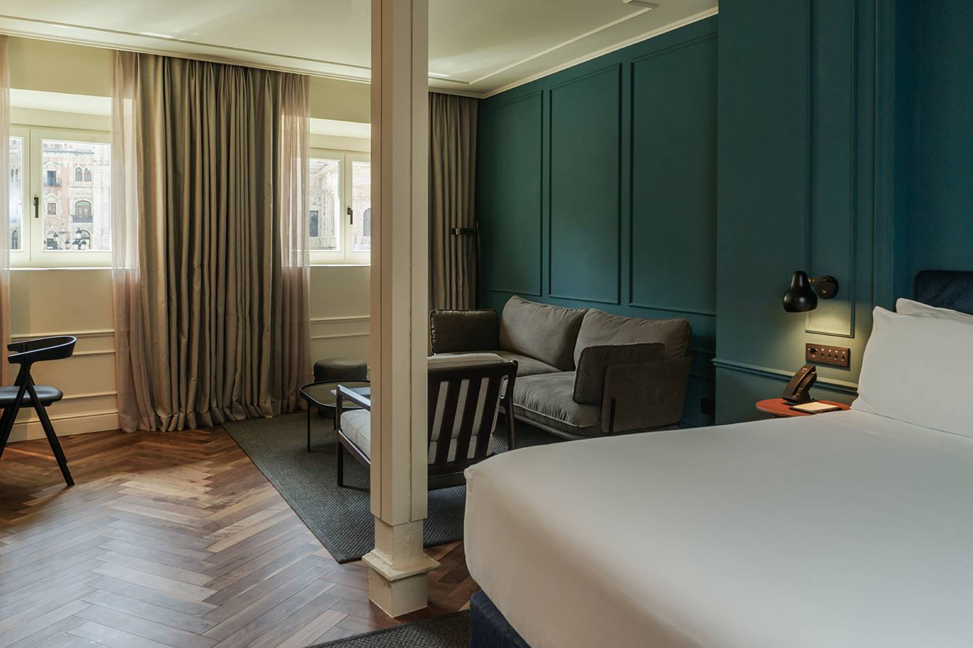 Grand Suite del Hotel Mercer Plaza Sevilla