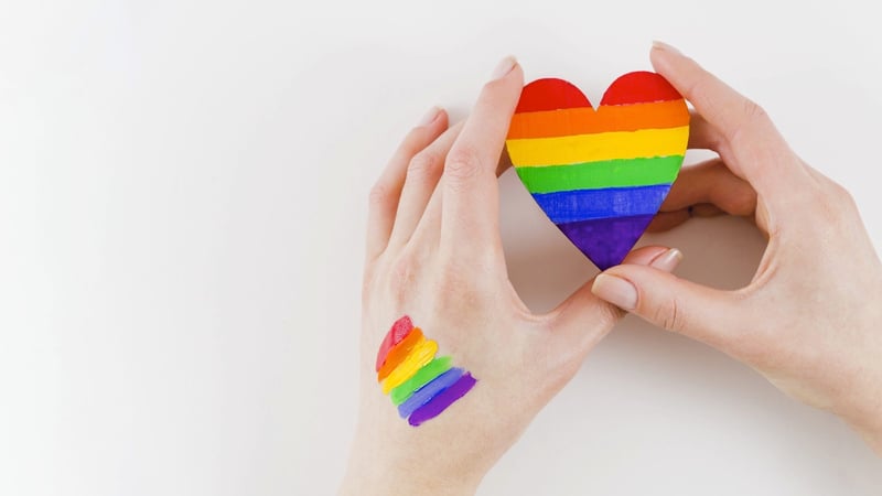 Formación LGTBI en la empresa: obligaciones y referencias normativas