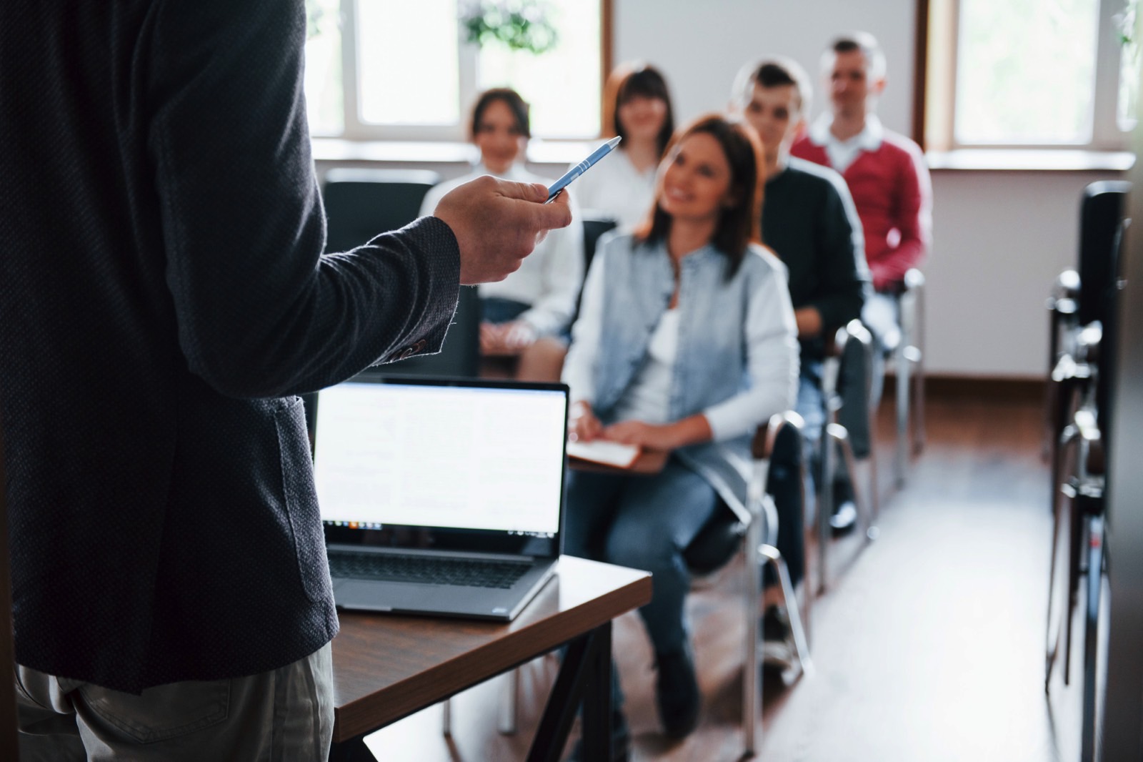 ¿Qué es la formación programada para las empresas?