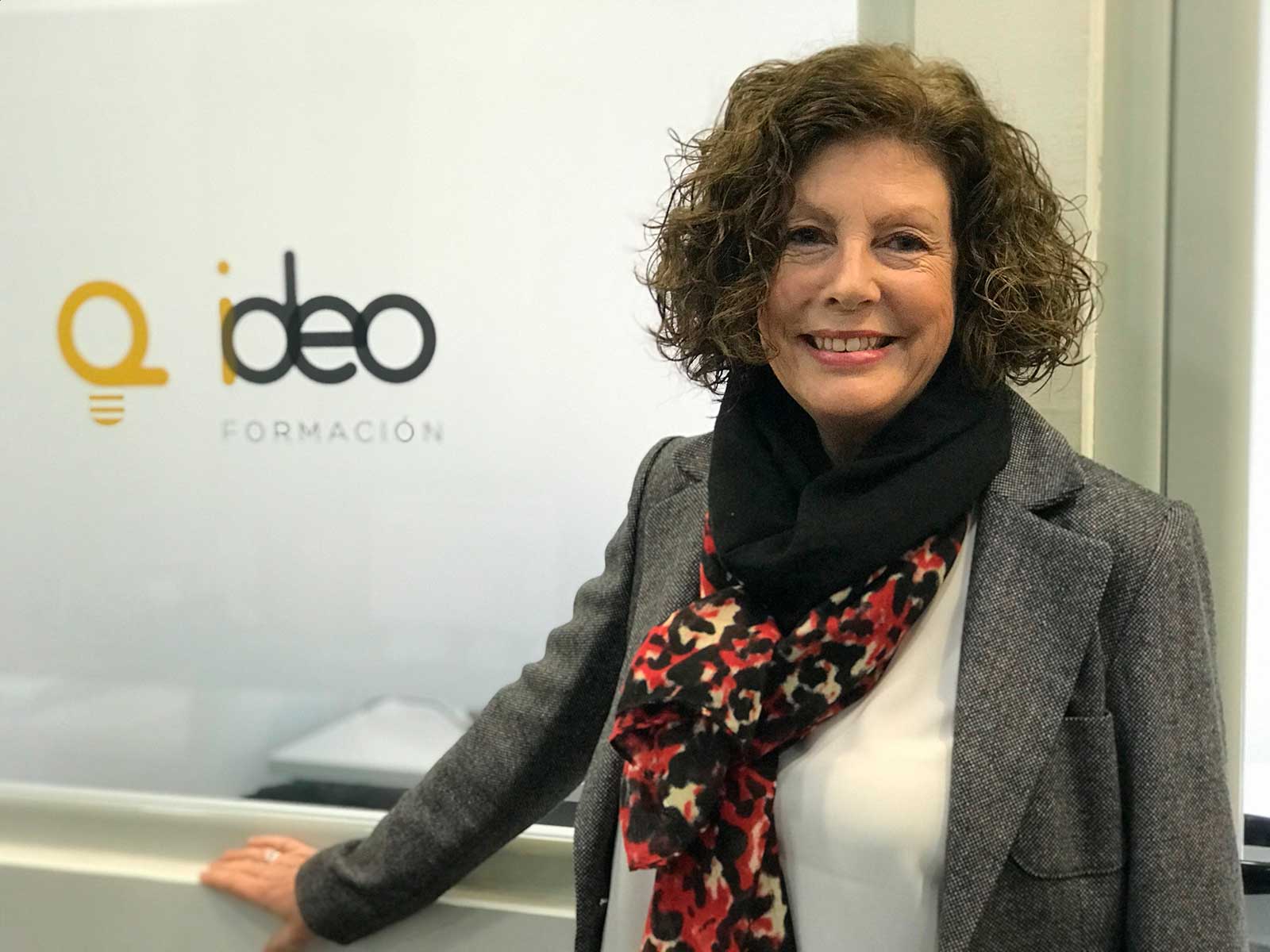 Conoce a Marion Frances Ludden, tutora de idiomas en IDEO Formación