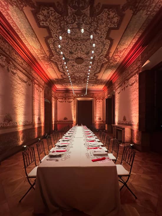 Salón Montcortés en Mercer Residences Palau Moxó - Montaje para evento privado