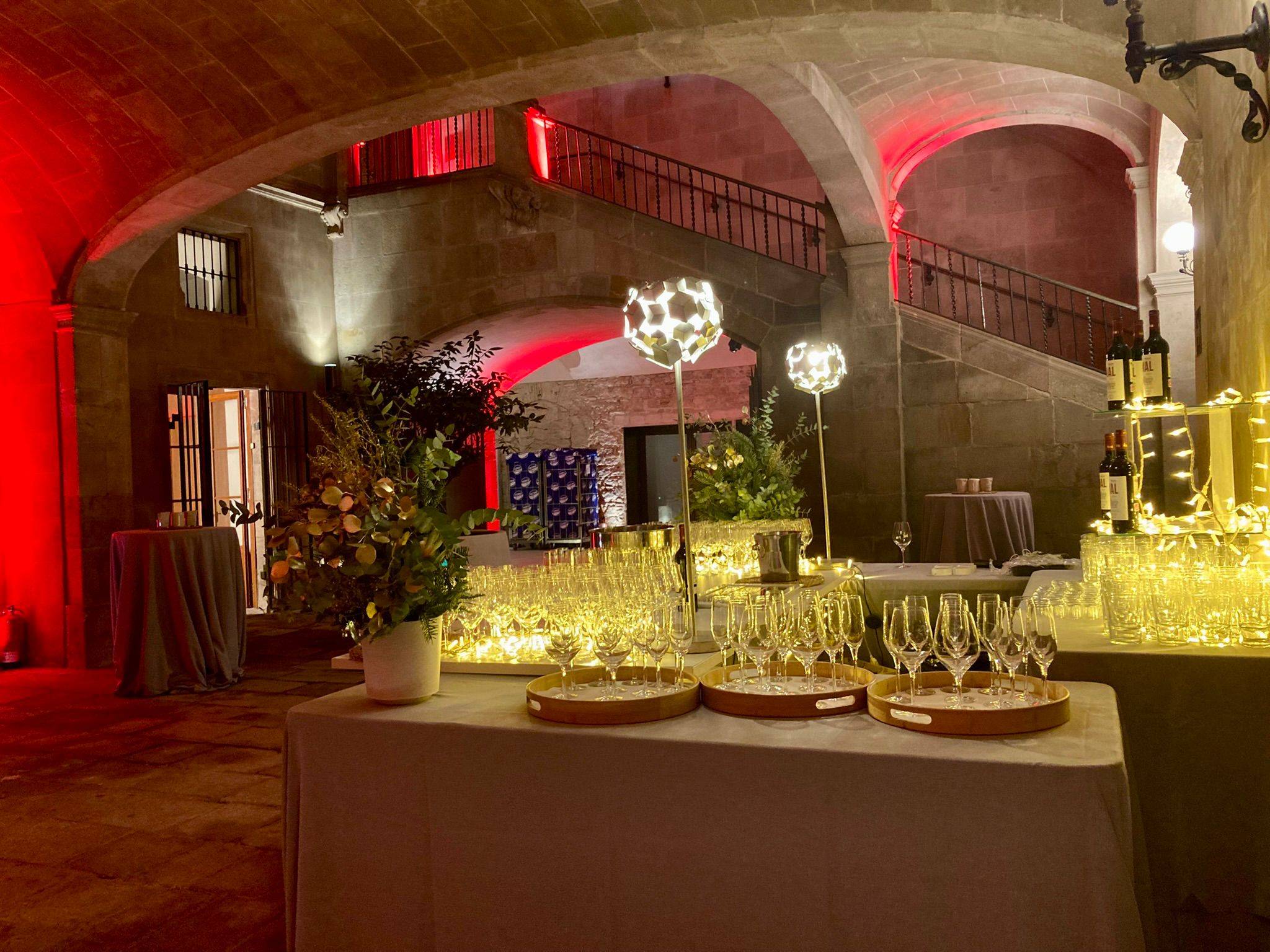 Patio de caballerizas en Mercer Palau Moxó - Evento privado