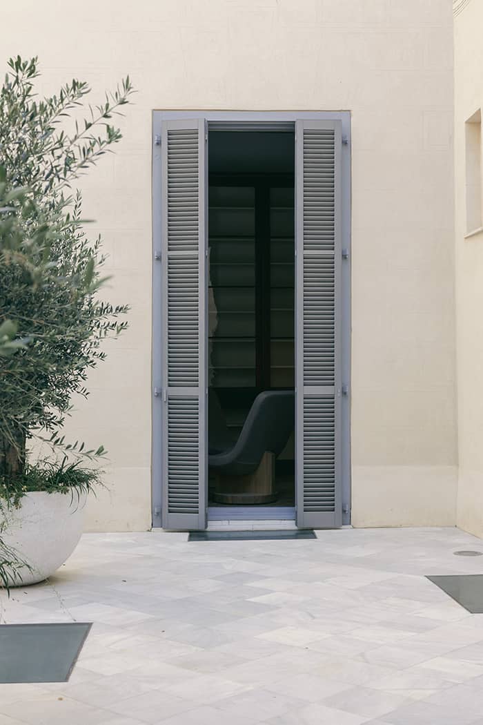 Biblioteca de Mercer Residences Palau Moxó - Vista desde el Patio italiano