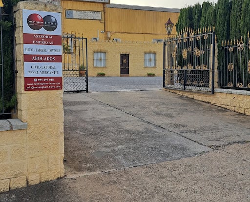 Empresa - Cunningham & Fierro  S.C.P.