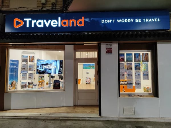 Empresa - Traveland - don't worry be Travel