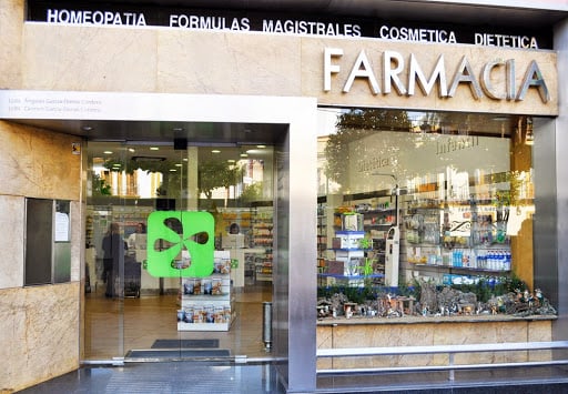 Empresa - Farmacia La Plazuela. Garcia-Donas C.B.