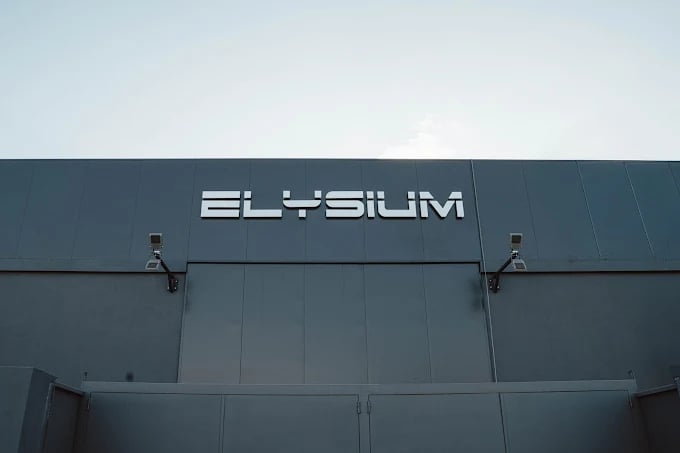 ELYSIUM SEVILLA