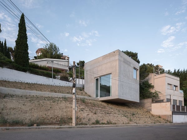 Pedro por su casa, de Serrano + Baquero Arquitectos. Premio NAN de Arquitectura 2025 a la Mejor Vivienda Unifamiliar.