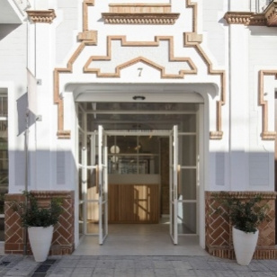 De antigua panadería a clínica 