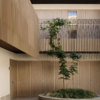 LABEL-La naturaleza en el centro