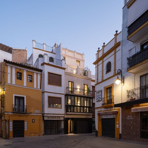 Edificio de Apartamentos ALFALFA