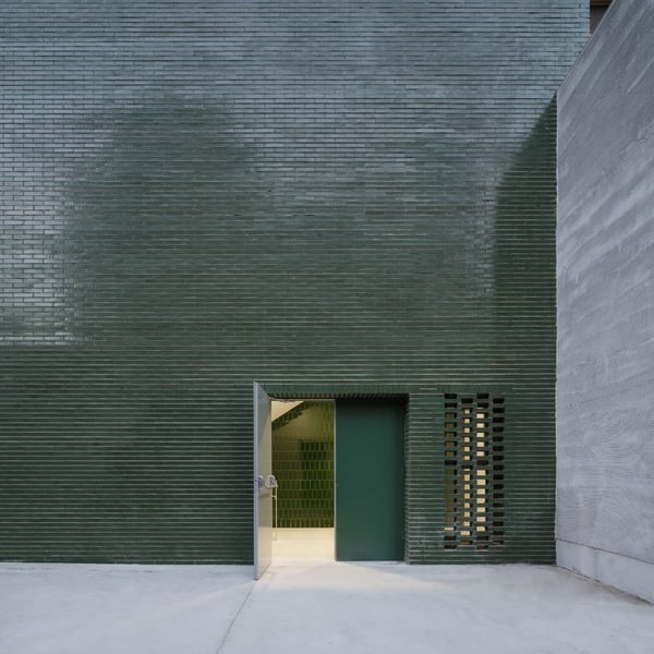 Refurbishment and extension of  Puerta del Mar School