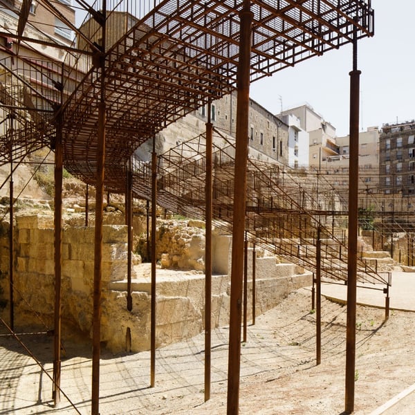 Adecuación de los restos arqueológicos del antiguo Teatro Romano de Tarraco (Sg I a.C. al Sg. II d.C.) y su activación como espacio público, Tarragona (2013-2018)