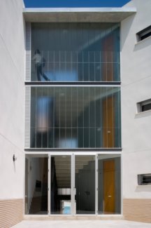 8 Public Housing in Ovejas Street