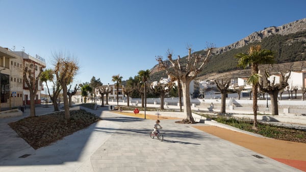 Public Space "La Charca y su entorno"