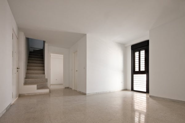 18 social housing units for rent on Santiago Square 6-7, Carmona