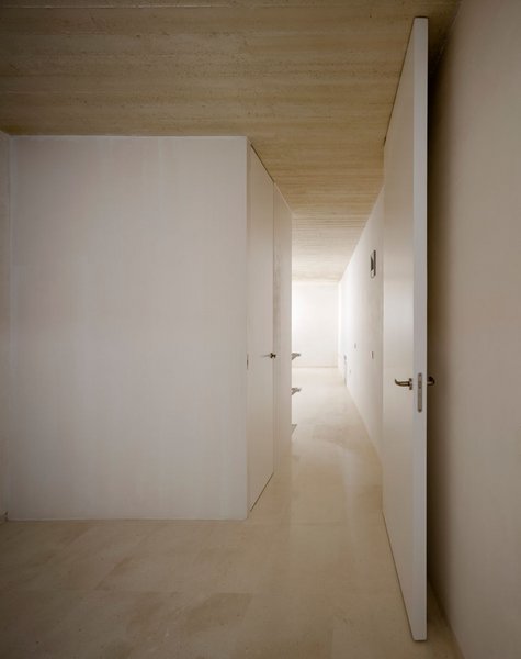 Restoration of a building for three housing units in Conil de la Frontera, Cadiz