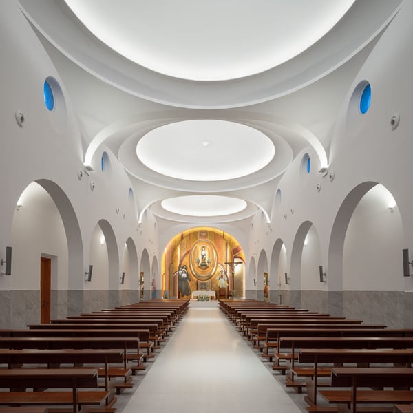 Iglesia María Auxiliadora de Nervión