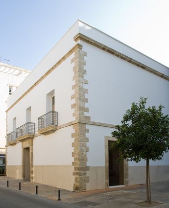 Adaptation of a School as Andalusian Centre of Photography