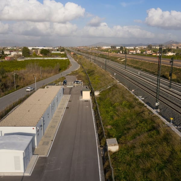 8 edificios de la línea de AVE Monforte-Murcia