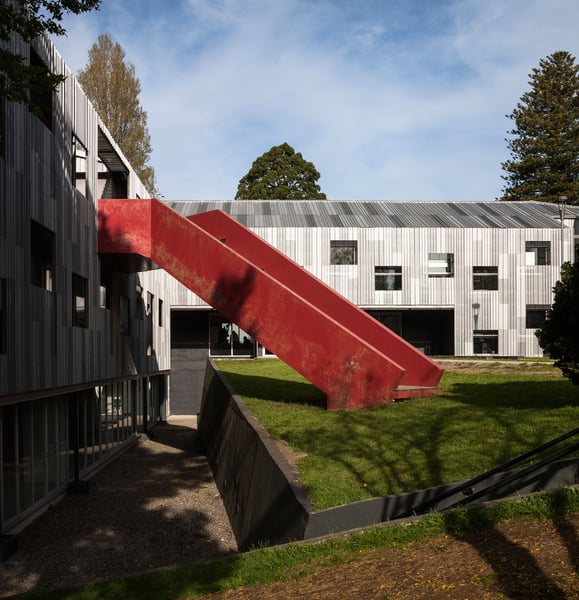Faculty of Economics and Management Science. Universidad Austral de Chile
