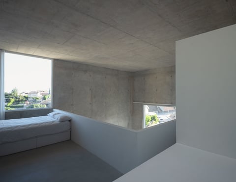 9748_26