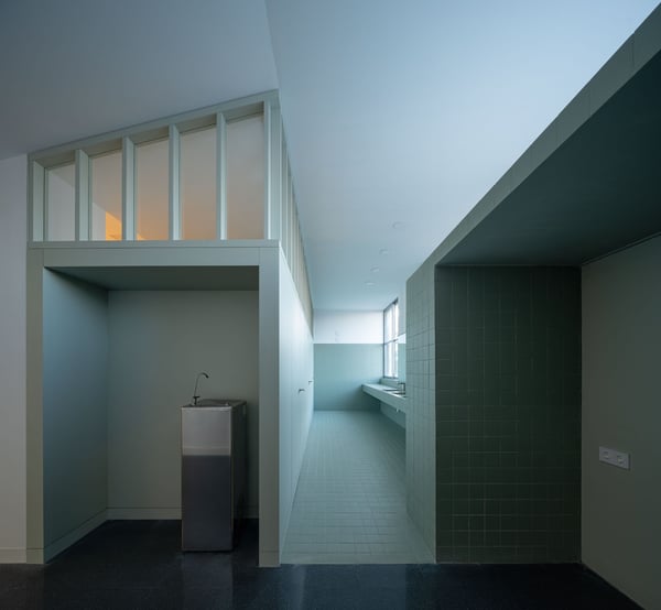 Nuevos aseos de la Escuela de Arquitectura de Sevilla