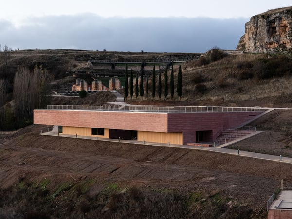 Centro de Recepción de Visitantes de Colonia Clunia Sulpicia