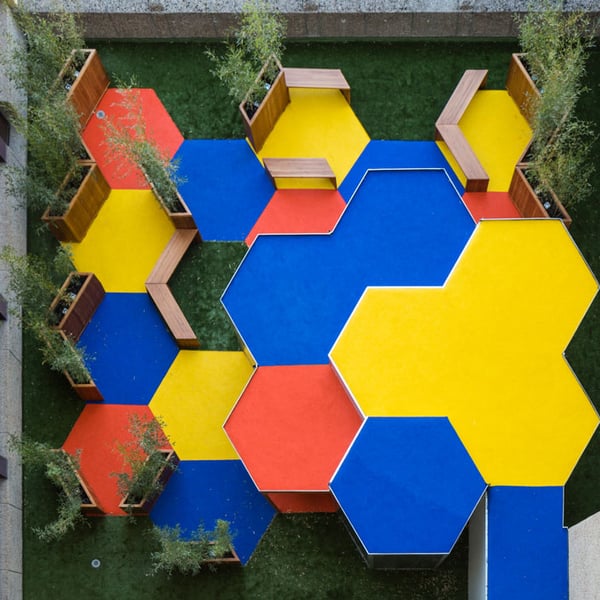 Aladina's Garden: Games pavilion and terrace in the Hospital of Getafe