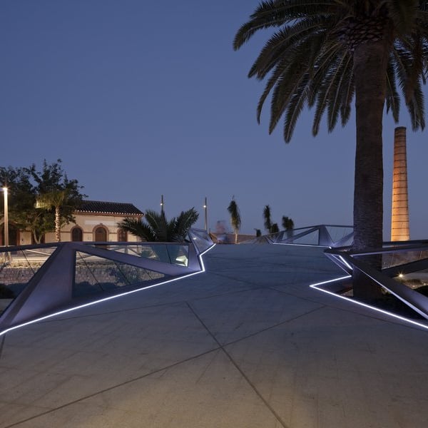 Pasarela en Motril. Proyecto de mejora del entorno urbano La Alcochera.