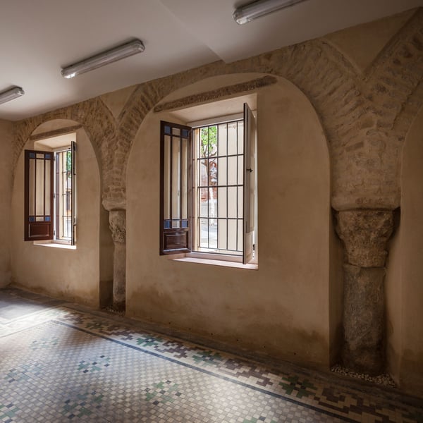 Restoration of a Building in Córdoba Street