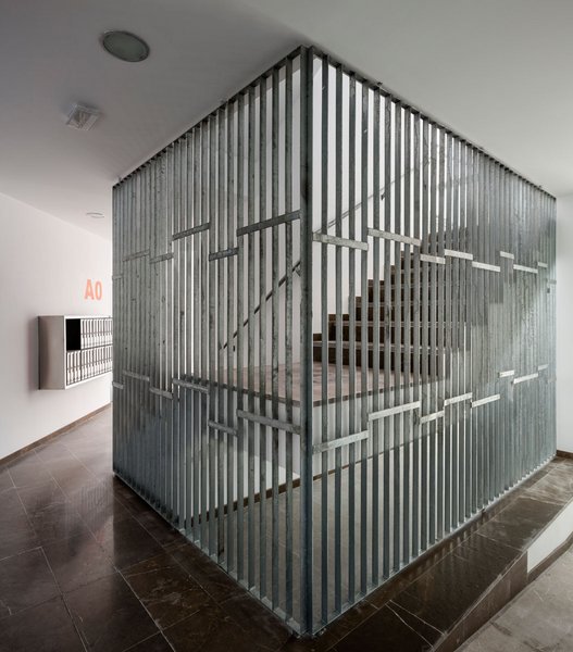 Edificio para jóvenes y mayores en Sevilla