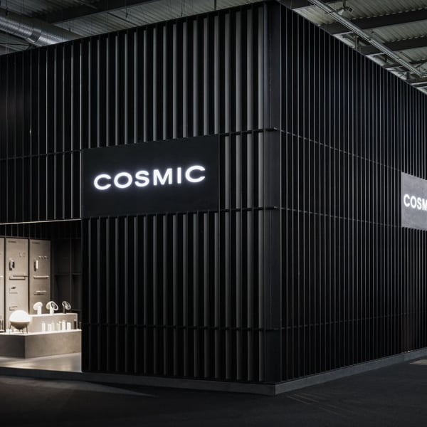 Stand COSMIC Salon del Mobile de Milán