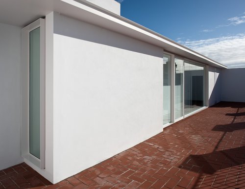 Viviendas en C/ Aguilas 3 y Cabeza del Rey Don Pedro 13