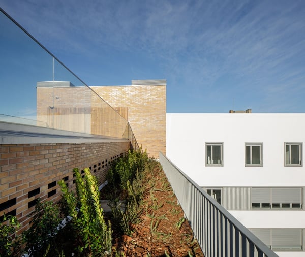 100 Houses in Aluche