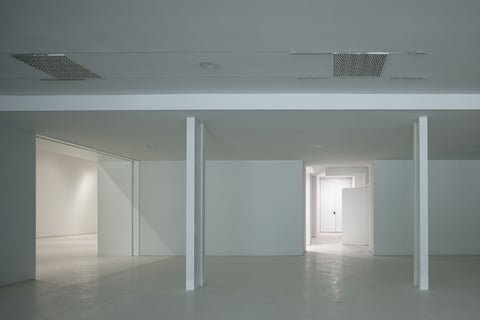9832_21