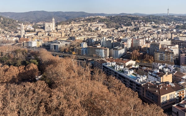 Edifici La Devesa. 32 viviendas plurifamiliares E-280