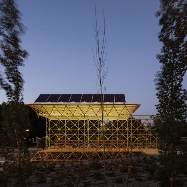 Smart Tree. Reusing UMA'S Waste