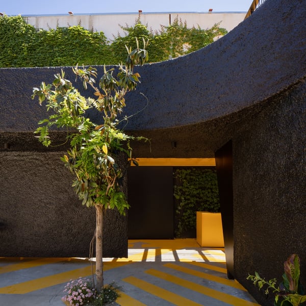 El Jardín de la Copera. Espacio escénico post-COVID en el interior de un paisaje industrial