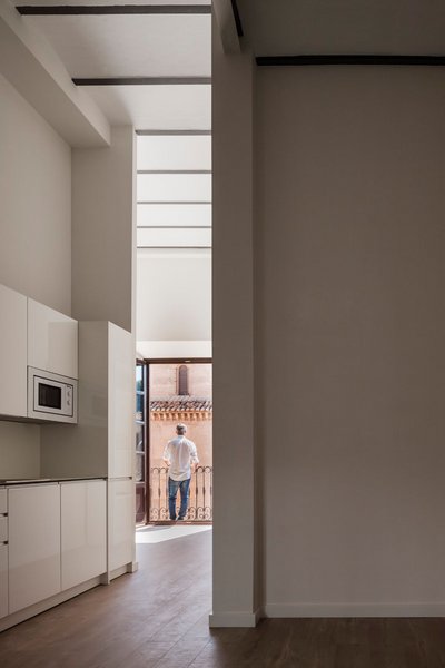 Restoration of Patio House by Carrera del Darro, Granada