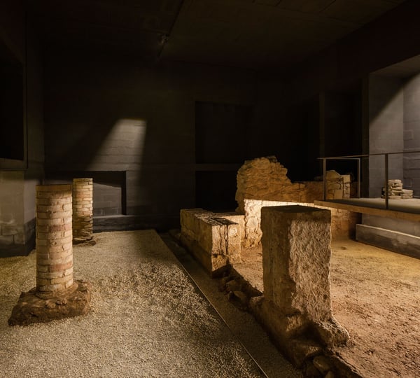 Cripta del Patio de Banderas