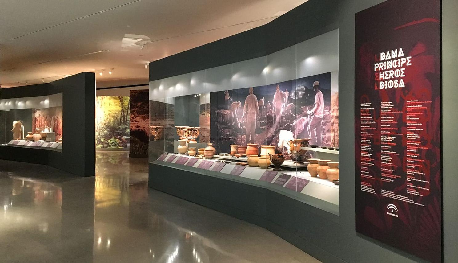 Exhibition “The Lady, the Prince, the Hero, and the Goddess.” Museo Íbero