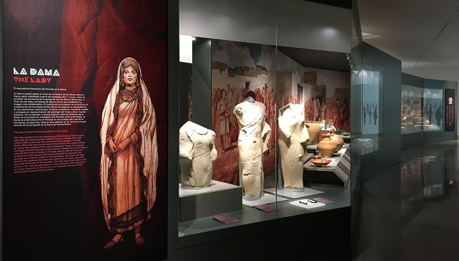 Exhibition “The Lady, the Prince, the Hero, and the Goddess.” Museo Íbero