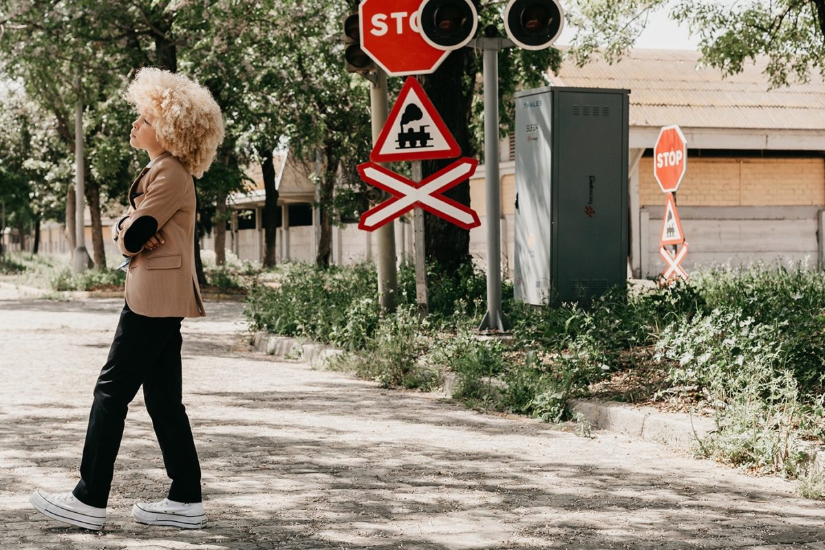 5 CHILDREN'S SUITS FOR A FAMILY EVENT