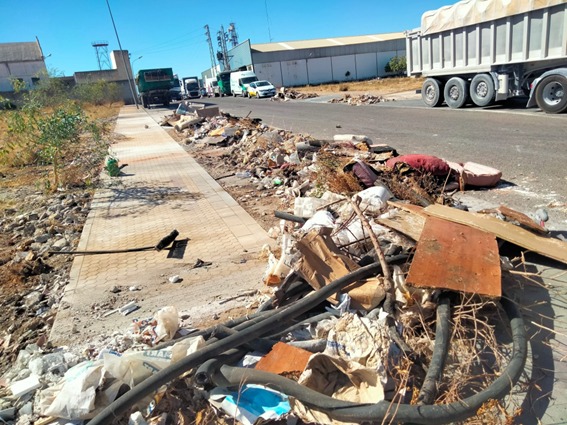 Plan Especial de limpieza para la intervención en los Parques Empresariales de Alcalá de Guadaíra