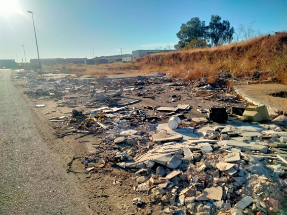 Plan Especial de limpieza para la intervención en los Parques Empresariales de Alcalá de Guadaíra