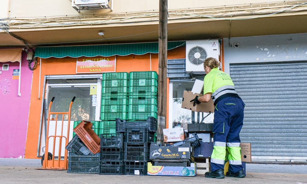 La recogida `Puerta a Puerta´ de papel y cartón amplía su servicio ante el aumento del reciclaje