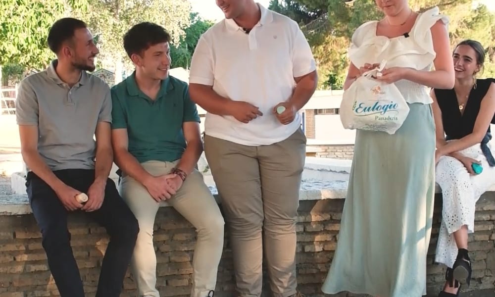 Aira se enfoca en los jóvenes con una campaña de concienciación durante la Feria de Alcalá